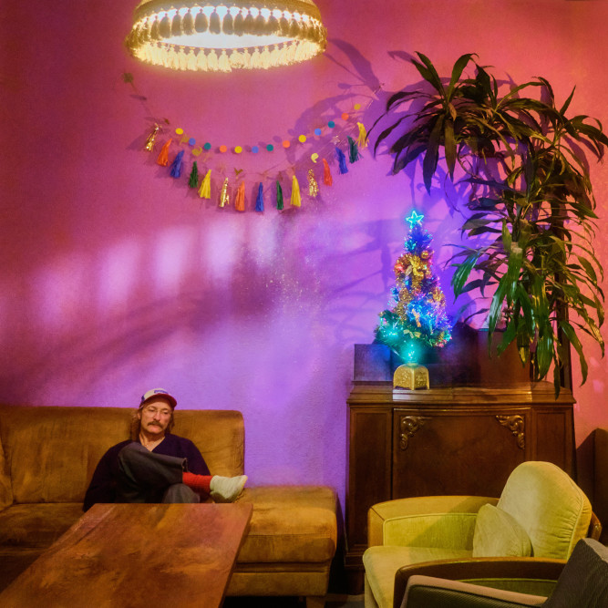 die-absolventin-der-ausbildung-zum-fotografen-carmen-bottcher-beschreibt-ihr-studium-der-fotografie.-103