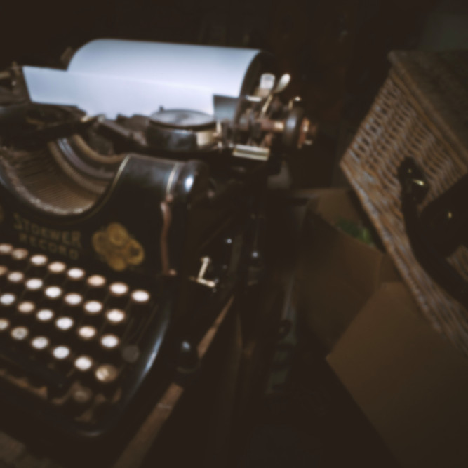 die-absolventin-der-ausbildung-zum-fotografen-christina-gaitanis-beschreibt-ihr-studium-der-fotografie.-124