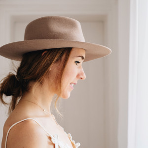 larakoenig_selbstportrat