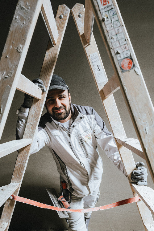 berufsportraets-von-handwerkern-in-ausbildung-94