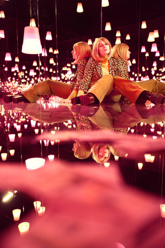 inszenierte-portrats-selbstdarstellungen-im-rahmen-der-ausbildung-zur-fotografin-08