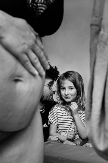 geburtsfotografie-im-rahmen-des-fotografie-studiums-559