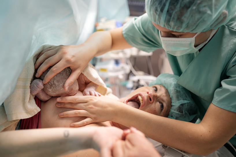 geburtsfotografie-im-rahmen-des-fotografie-studiums-593