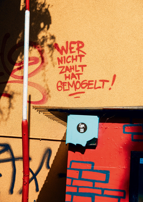 streetfotografie-zu-konsumthemen-im-rahmen-des-fotografie-studium-699